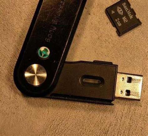 Картридер Sony Ericsson +карта памяти | Festima.Ru - Мониторинг объявлений