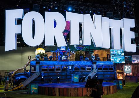 Le Phénomène Fortnite Révolution Du Online Fourmiland Fr