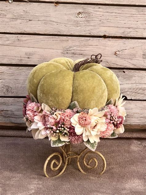 Pin by Éva Nagy Kálózdi on Ősz Fall halloween crafts Fall decor diy