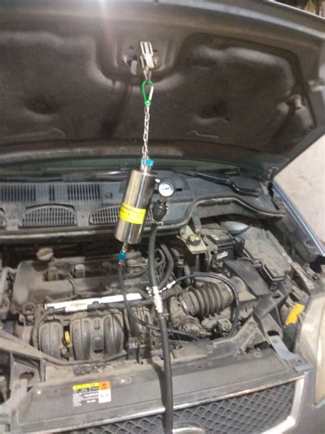 Промывка форсунок без снятия. Lavr ML101. — Ford C-Max I, 2 л, 2006 ...