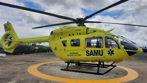 EN IMAGES Un nouvel hélicoptère plus puissant pour le CHU de Nantes ici