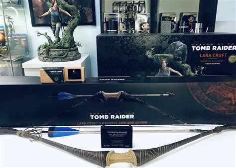 Lara Croft S Recurve Bow And Arrow Prop Replica Weta Workshop Shadow Of