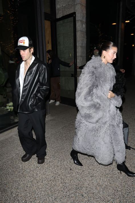 Sizzling Elegance Hot And Stylish Hailey Rhode Bieber Photos ThBlog