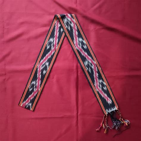 Jual Ikat Kepala Etnik Dayak Kalimantan Kain Tenun Etnik Shopee