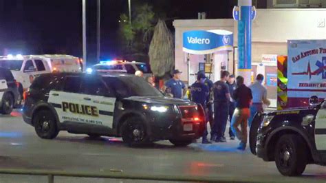 Policía Hombre Intenta Robar En Una Tienda Y Muere Baleado Por El