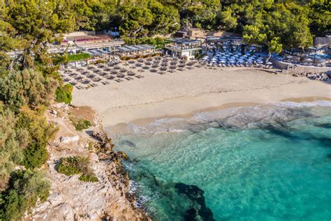 Beach Club In Mallorca Balneario Illetas