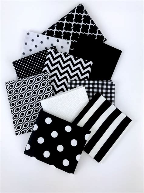 Black And White Bundle Of 10 Fat Quarters 100 Cotton Fabric