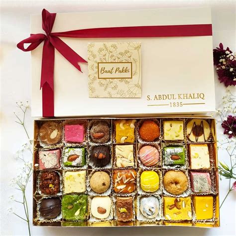 Baat Pakki Pcs Assorted Mithai Box Mithai Boxes Mithai Wedding Kit