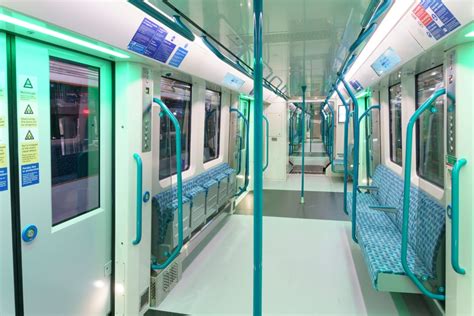 London Docklands Light Rail The First New Caf Trainsets Urban