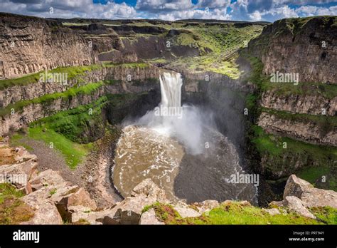 Channeled scablands hi-res stock photography and images - Alamy