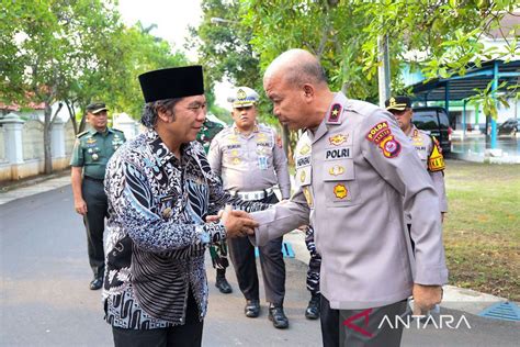 Pj Gubernur Banten Sebut Capaian Kamtibmas Di Depan Wapres ANTARA News