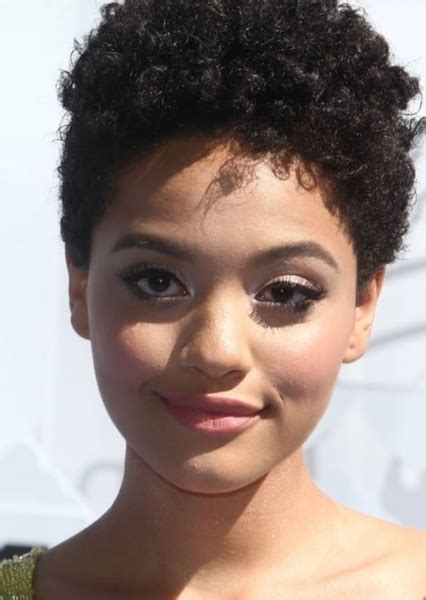 Fan Casting Kiersey Clemons As Luna In The Hex Girlsand Where Gonna