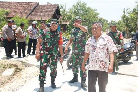 Mulus Inilah Hasil Betonisasi Jalan Tmmd Di Desa Kalimulyo Jakenan