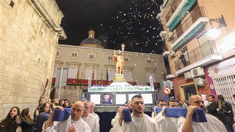 PROCESIONES HOY ORIHUELA DOMINGO DE RESURRECCIÓN Semana Santa tiempo