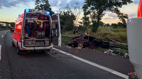 Unfall auf A66 Mann 43 schwer verletzt Notärztin zufällig vor Ort