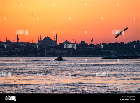 July Istanbul Turkey Sunset Hours At Istanbul Kad K Y Pier