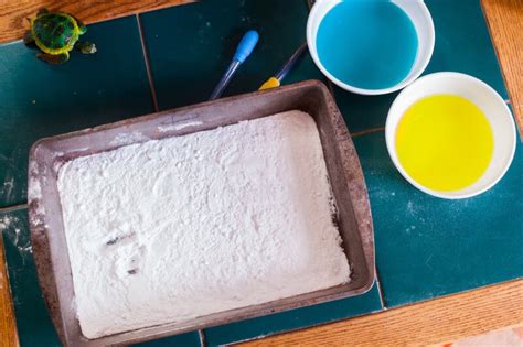 Toddler Science Experiment With Baking Soda Art Eating Richly