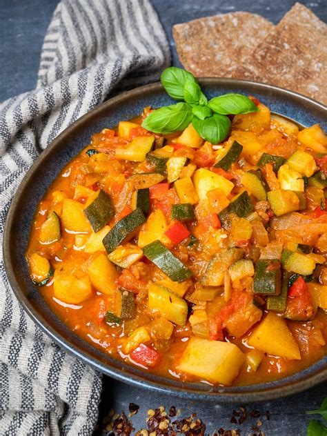 Easy Italian Zucchini Stew