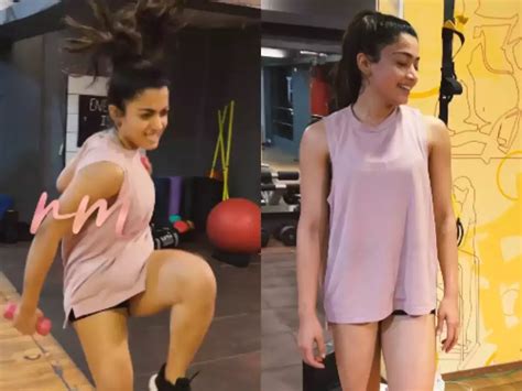 Rashmika Mandanna S Latest Hot Video Leaves Fans In A Daze Tamil News