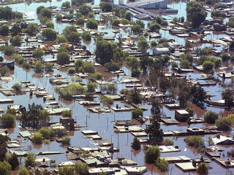 A 20 años de la inundación de Santa Fe Facultad de Ciencias de la