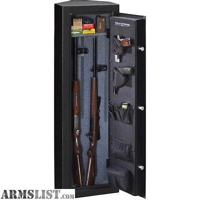 ARMSLIST - For Sale: Field & Stream Quick Access Corner Gun Safe - $250