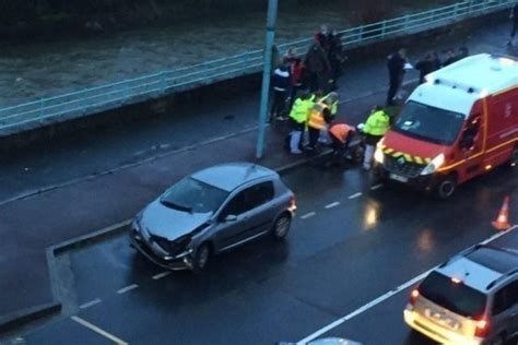 Vid O Cherbourg Un Accident Violent Entre Une Moto Et Une Voiture