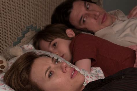 Marriage Story review: Scarlett Johansson and Adam Driver are devastating - Vox