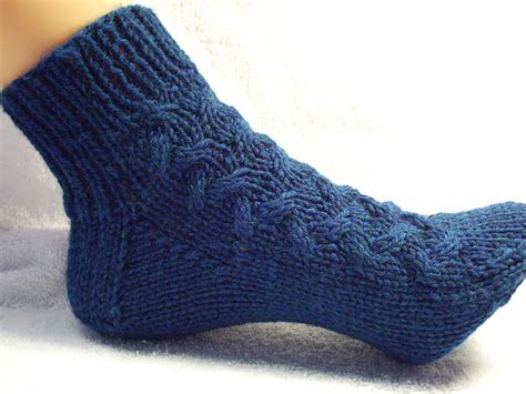 Ravelry Aran Bed Socks Pattern By Traci Heiner