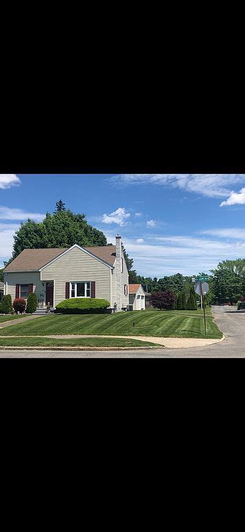 421 Hackett Blvd Albany Ny 12208 See Est Value Schools And More
