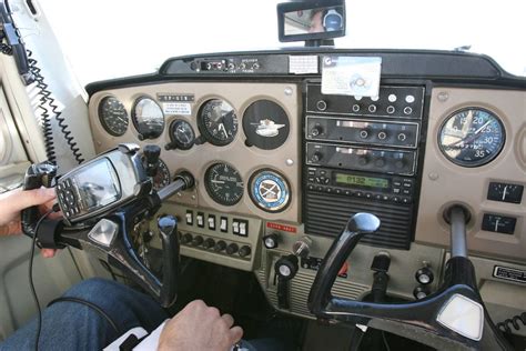 Cockpit view of me flying cessna 150 | njanzen1 | Flickr