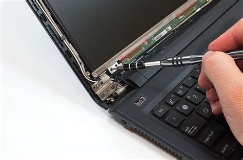 How To Fix Cracked Laptop Screen Without Replacing