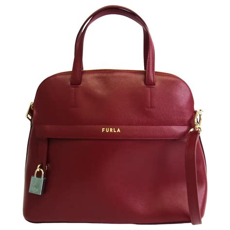 Furla Piper Red Leather Ref 527884 Joli Closet