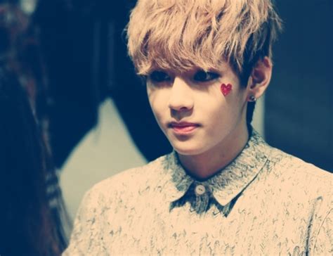 Kim Taehyung V V BTS Photo 35281314 Fanpop