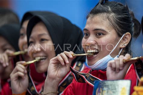 SEPAK TAKRAW PUTRI DKI JAKARTA GANDA BEREGU RAIH EMAS ANTARA Foto