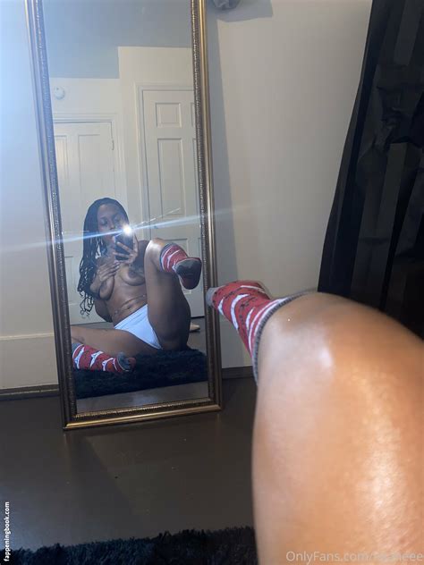 Nsaneee Nude OnlyFans Leaks Fappening FappeningBook