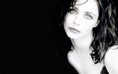 Emmanuelle Beart Hd Wallpapers Backgrounds Erofound