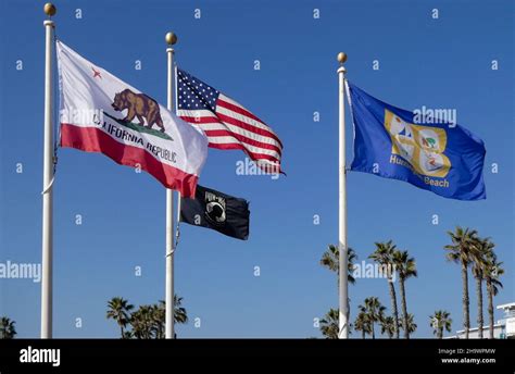 Flags Pole Poles American Hi Res Stock Photography And Images Alamy