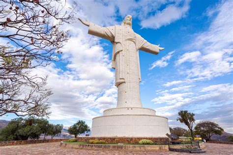 Cristo De La Concordia