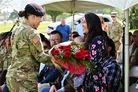 Fort Campbell Bids Farewell To Col Jordan And Welcomes Col Midberry