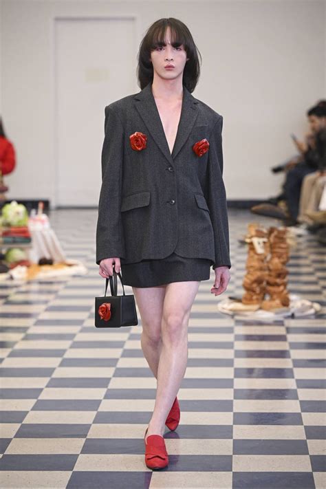 The Pretty Floral Trend That Is Dominating In 2023 Who What Wear