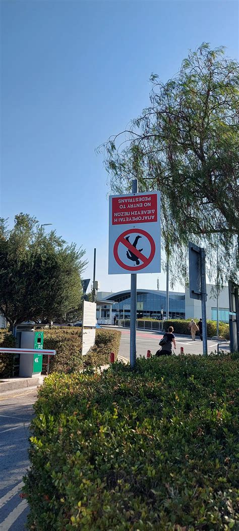 Welcome to Larnaca International Airport 🛬 : r/cyprus