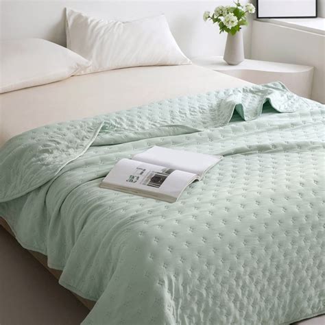 Avtoify Summer Cooler Quilt For Hot Sleepers And Night Sweats Ice Blanket For Sleeping Cooler