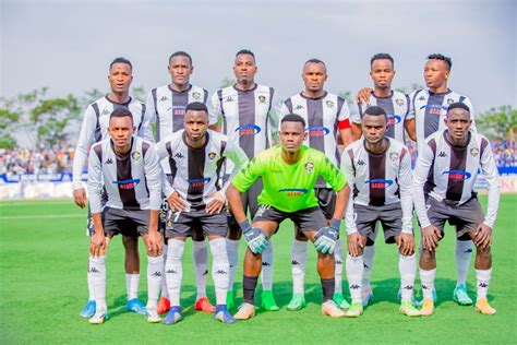 Amafoto Mu Mukino W Amateka Wahuje Rayon Sports Na APR FC Warangiye