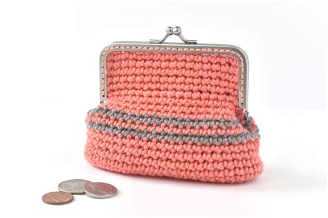 Free Coin Purse Crochet Pattern