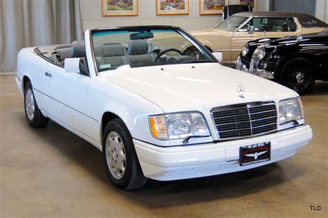 1994 Mercedes Benz E Class E320