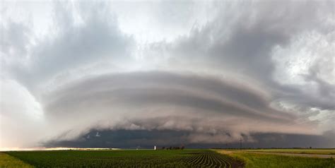 Clouds, Sky, and Storm Structure - Brett Nickeson Photography