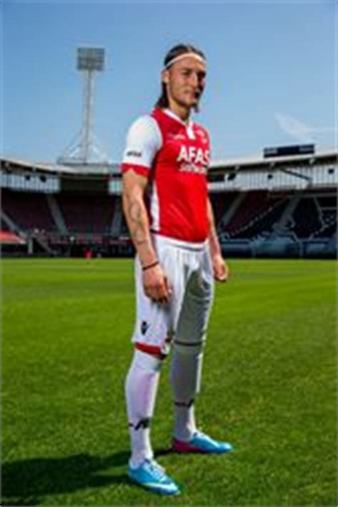 New AZ Alkmaar Macron Home Kit 14/15 | Football Kit News