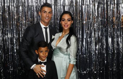 Wife Cr7 Family