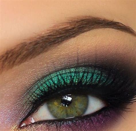 30 Gorgeous Eyeshadow Looks You Need To Try Green Makeup Eye Makeup