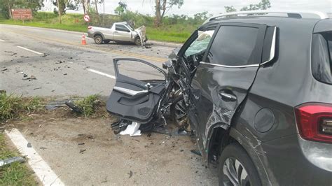 Uma Pessoa Morre E Outras Fica Gravemente Ferida Após Batida Na Br 040